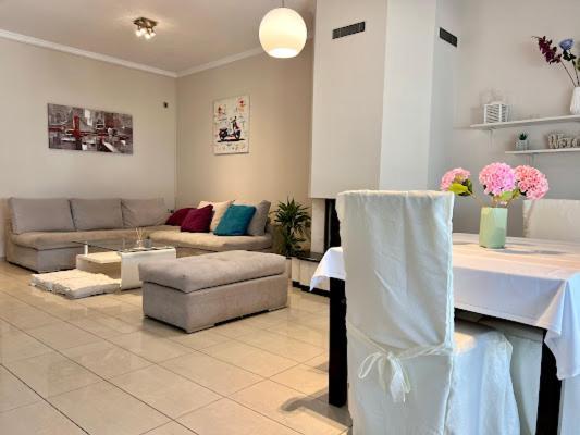 Central Apartment In Quiet Neighborhood Near Sandy Beach Chania  Exterior foto
